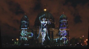 The Festival of Lights is going strong in Berlin! Take part in our Instagram photo contest with #lightsbyEON. More information: http://bit.ly/2ye2pjh | e.on