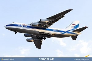 Antonov An-124 freighter takes off towards Brasilia, with medical equipment