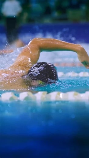 Droptime Edits™ on Instagram: "Art of swimming series. #slomo #swim #swimmer"