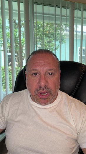 “Addiction: A Disease — Both Like and Unlike Many Others” There’s near-universal agreement in the clinical world that addiction is a disease, but a recent Psychology Today article explains why the traditional disease model doesn’t fully capture what addiction does to individuals and families. Experts note that addiction shares features with chronic diseases like diabetes or hypertension, yet it also has social and behavioral consequences that these other diseases don’t: harm to loved ones, traum