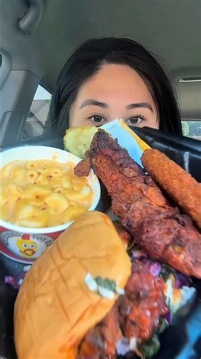 Dave's Hot Chicken Eating Show 🔥 | Cheesy Chicken ASMR Mukbang #shorts #daveshotchickenuk #mukbang