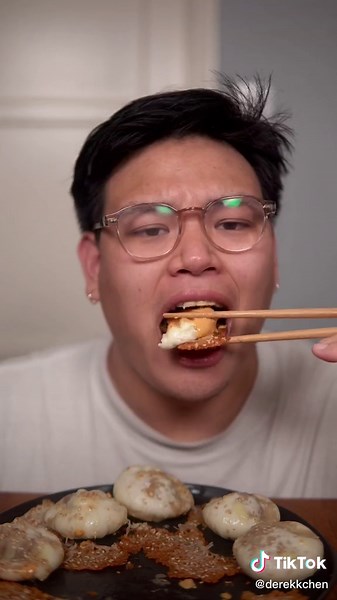 How to Make Pan-Fried Cheeseburger Baos with NinjaKitchen