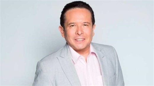 ¡Avísenme! Gustavo Adolfo Infante dice una mala palabra en vivo