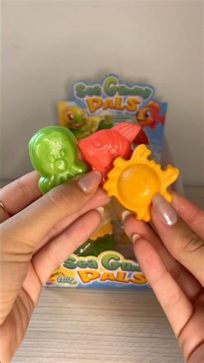 Sea Gummy Pals 🌊3 delicious ocean-shaped gummies🦀 🐙🐟 #vieal #views #candy