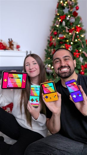 Jay Machalani on Instagram: "Un jeu mobile gratuit multijoueur instantané! Pocket Playground permet de jouer jusqu'à 4 joueurs en moins de 10s dans un style console portable. Maintenant disponible dans le Play Store pour Android et l'App Store pour iPhone & iPad. . Après presque 3 ans de développement, et un premier test au @migs_biz, on lance enfin la première version à temps pour les fêtes pour vous amuser en famille et avec vos amis 😁 On attend vos commentaires et suggestions pour les future