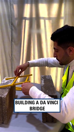 This is how easy it is to make a strong bridge out of sticks 😲🤯 | UNILAD Tech