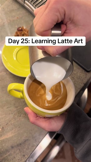 Day 25 of learning latte art from scratch using a Breville Bambino. ☕️ #latteartjourney #homebarista #brevillebambino #learninginpublic #coffeetok