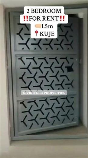 ‼️FOR RENT‼️ Tastefully built 2 bedroom in Kuje along the military checkpoint (on ur way out of Kuje) Rent 1.5m Service charge 100k Caution fee 100k Legal fee 100k Agency 150k Total package #1#150m FOR MORE ENQUIRY: 07066.030.767 #2bedroom #apartmenthunting #abujaproperties #abujarealtor