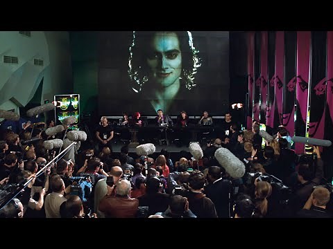 Queen Of The Damned - Lestat's Press Conference [4K]