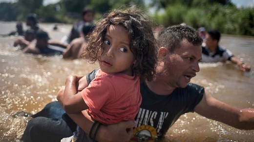 A river crossing, autumn splendor, Iraqi pilgrims: World in Photos