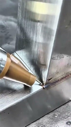 precisely welding metal parts using a high power handheld laser welder