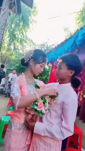 အားကျပါတယ် 🙂 | My Day