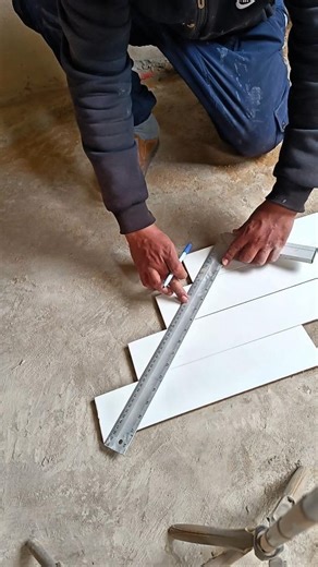 How to form ceramic tile corners (45%)