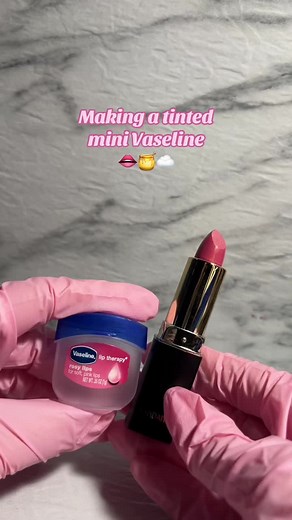 Sparkly Vaseline Tinted Lip Balm Tutorial