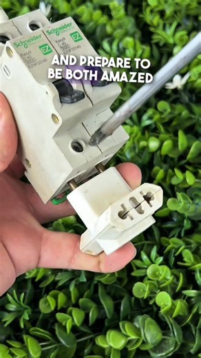 The shocking candle trick you won’t believe Simple and surprising everyday hack #USA #WorkshopHack #CandleHack | Hacks By David