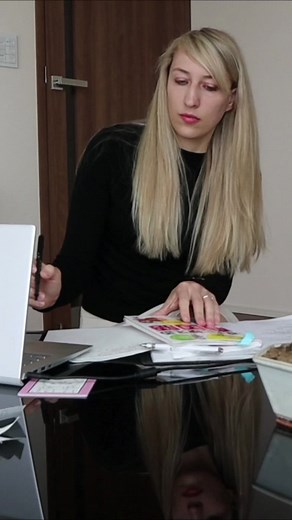 How can you get fluent in multiple languages? Here is my study routine for Chinese, Japanese, and Korean. I use a computer to check the pronunciation of words, write new words down, make flashcards, listen to audio lessons and attend language school twice a week. Consistency is key. Utilize your downtime like while doing chores, commuting, waiting in line, and working out. Don’t skip days and try to do at least a few hours of studying a day. #languagelearning #language #languages #learnchinese #