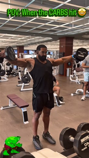 David Otunga on Instagram: "Carbed-up #arms & #delts #workout between @d.o.j10 basketball games "