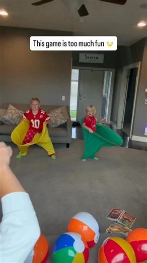 🎉 Bring the Laughter Indoors with the Granny Pants Party Game Set! Cold weather? No problem! Turn your living room, gym, or school hall into a laughter zone with the Granny Pants Indoor Party Game Set. Perfect for family nights, holiday gatherings, or office parties — it’s the ultimate way to stay active, warm, and endlessly entertained inside. 🏆 Why Families Love It: 👵 Hilarious Indoor Fun for All Ages 🧵 Soft & Safe Fabric Design 💪 Durable & Easy to Store 🎯 Multiple Game Ideas 🚨 Attentio