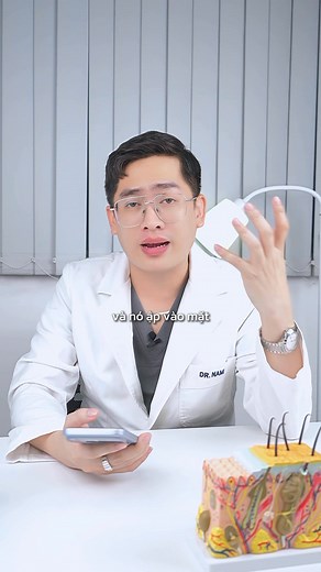 Xông mặt bằng lá tía tô đúng cách là ntn? #drnamvo #meodalieu #tipsdalieu #bsnamvo #dalieu #thammun #chamsoc #meolamdep #chamsocda #skincareroutine #skincare #routine #trending | Bác sĩ Nam Võ - Da Liễu