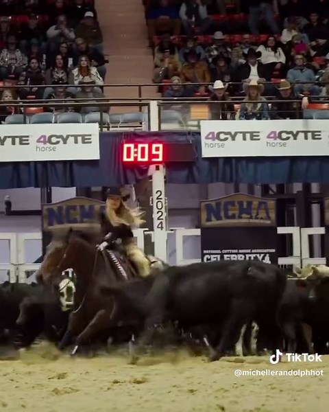 Michelle Randolph (@michellerandolphhot)’s videos with original sound - Michelle Randolph