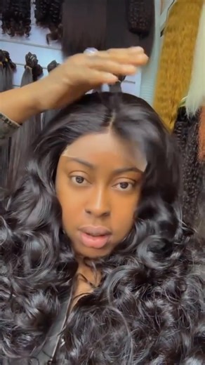 3 bundles and 6by6 closure $320 | Congo Markit