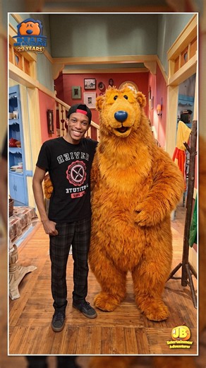 Bear In The Big Blue House | 29 Years Selfie 🎉🧡📺🤳🏾 | JB Entertainment Adventures #nostalgia
