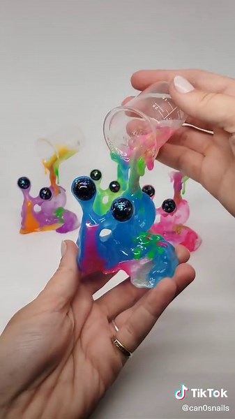 Innovative Lab-Grown Snails: Glow in the Dark Science Experiment