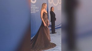 ll ritorno di Chiara Ferragni alla Milano Fashion Week dopo il "Pandoro Gate" il dissing Fedez-Tony Effe: il video