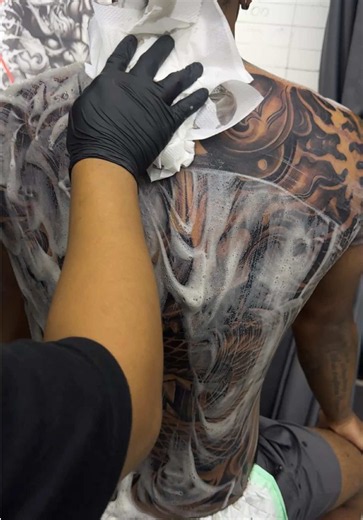 FULL BACK ON DARK SKIN LOOKS LIKE 🔥 #balitattooartist #balitattoo #tattoo #tattoos #tattooed