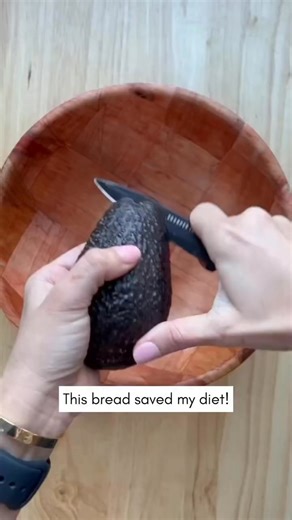 Have you tried the 3 Ingredient avocado bread? I was surprised at how good it was. Perfect for those looking for a low carb bread alternative. I am loving this flatbread idea. 🥑 Eating keto doesn’t have to be boring. Get 1001 guilt-free, fat-burning, delicious keto recipes in my FREE digital cookbook! 🎉 Tap the link in bio to grab your copy now! 📙 Ingredients 1 large Ripe Avocado 1 Cup Shredded Parmesan Cheese 1 large Egg Optional 1 teaspoon onion powder, or garlic powder Instructions Preheat