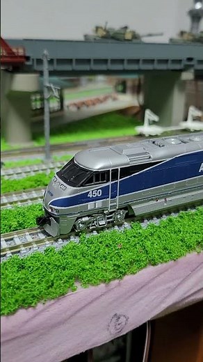 25.[F59PHI Amtrak] Model Train N Scale/N Gauge/ N ゲージ/ spur N #Athearn #Amtrak