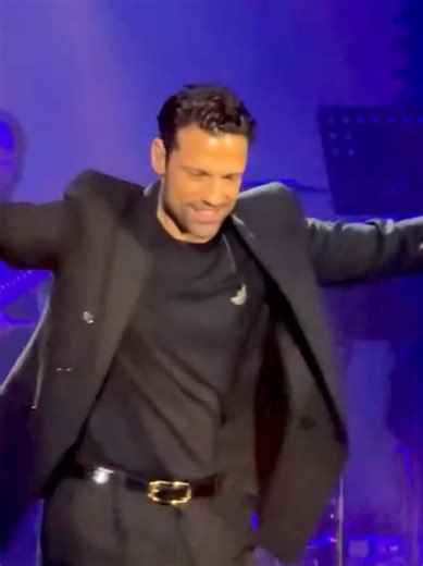 Αθήνα Μου ~ Κωνσταντίνος Αργυρός📍Κέντρο Αθηνών #konstantinosargiros #athinamou #kentroathinon #mpouzoukia #livemusic