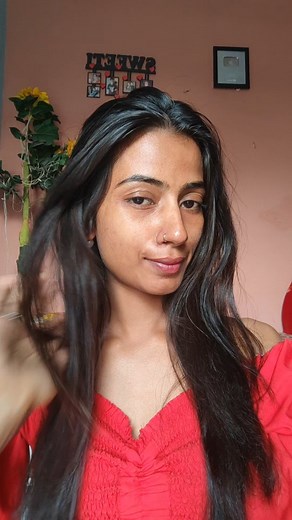 19K views · 177 reactions | Neem Oil for Dandruff: ✔ Kills scalp fungus ✔ Reduces itch ✔ Prevents flakes Massage weekly for a healthier scalp. @reynaturals | Sweeti Varma | Facebook