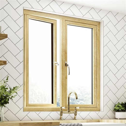 Stay comfortable, year-round with Everest Windows. Our triple glazing ensures superior insulation and energy efficiency, keeping your home cosy in winter and cool in summer. | Everest Home UK