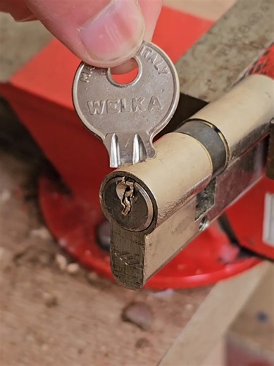 #simple_inventions #اختراعات #experiment #ابتكار #smartphone