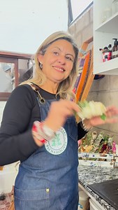 Tirame un like si también amás la cosmética natural 🌸✨ Porque cuidar tu piel con lo que la tierra nos da… se siente diferente 💚 #aceitesesenciales #cosmeticaresponsable #cosmeticaorganica #pielessensibles #oregano #lavandaesencialoil #sahumos #serum | Pacha