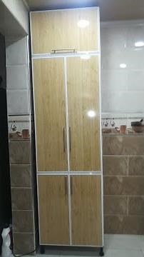 بلاكار المطابخ العصرية placard cuisine moderne avec Résine beige