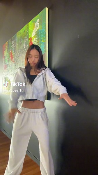 Navigating University Clearing Process and Traveling to Campus