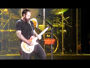 Steve Gibb (Stephen) & Barry Gibb - Living In The Rain - HD