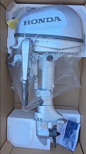 5hp Honda Outboard BF5D reveal!!! #fishing #jonboat #bassfishing #outdoors #fyp