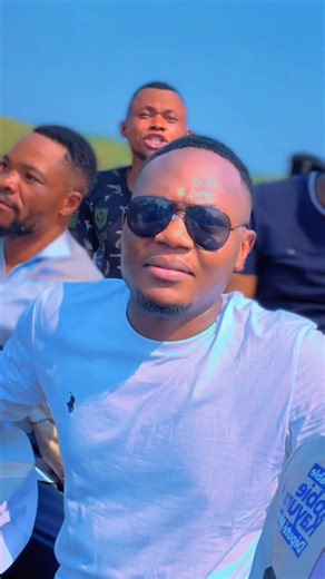 A strongly united team can never lose the battle. | Justin Kadima