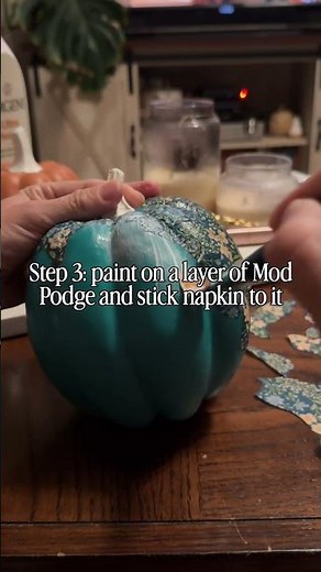 I turned this ugly pumpkin into beautiful fall decor using a napkin and Mod Podge! #fallcraft #diy