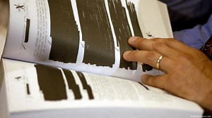 WorldLink: The pen and the sword – DW – 10/13/2018