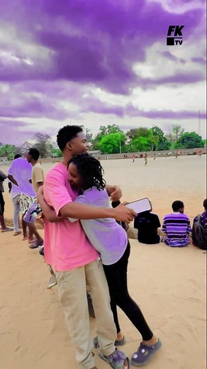 primeira edição de Cantada | #fktv📺🌈 #fktv #fknedd #fkneddnasruasmaisumavez #Fabiansk #fabiansknedd #fabianskneddofficial #fabianskhumor #tiktokmoz #tiktokmoz🇲🇿🇦🇴🇵🇹🇸🇹🇿🇦🇧🇷🇳🇬