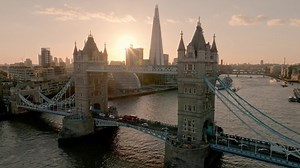 Iconic Tower Bridge Sunset Connecting London Stock Footage Video (100% Royalty-free) 1095796769 | Shutterstock