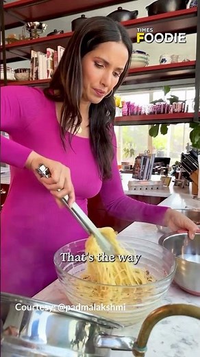 Padma Lakshmi Shares Her Easy 5-Ingredient Carbonara Recipe! 😍 #shorts