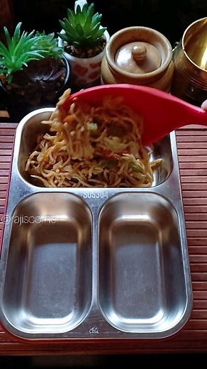 Lunch Box Idea #3 Vegetable Noodles using organic red rice noodles @kamaleyaorigins Mango pieces Candy #foodblogger #lunchboxideasforkids #lunchboxrecipes #lunchboxidea #lunchbox #foodblogger #foodreels #foodreelstamil #instafood #instafoodreels #cookingreels #instareels #instareelstamil #foodporn | Raji's Corner /RasaTaste Tamil