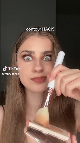 Powder Contour Tips and Tricks for Flawless Makeup | Tutorial