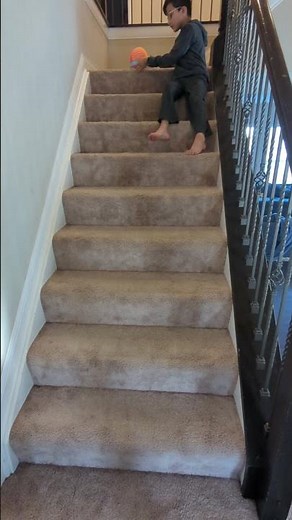 How to make a Slinky go down stairs by itself!