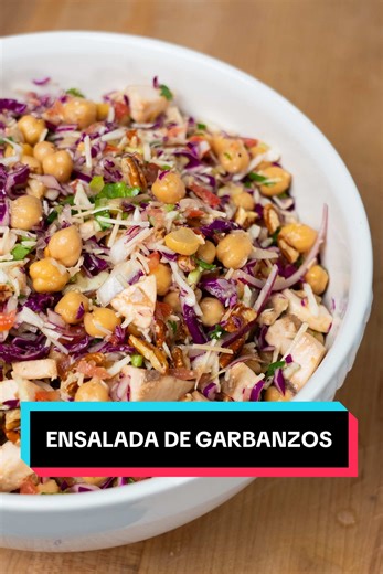Ensalada de Garbanzos: Delicia Saludable y Rápida